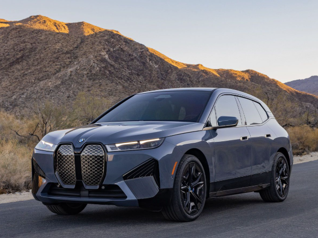BMW iX: The Vanguard of Sustainable Luxury and Electric Innovation