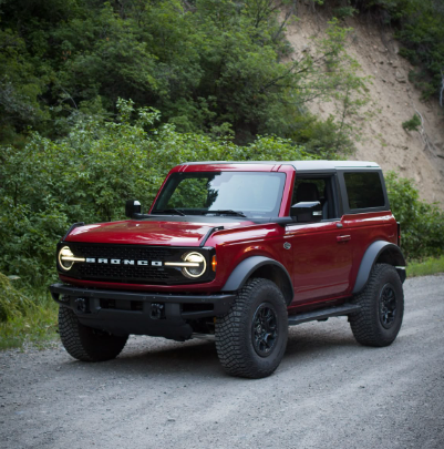 The Ultimate Guide to the Ford Bronco: History, Features, and Off-Road Prowess